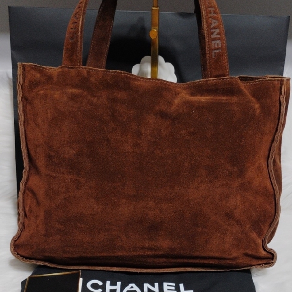 Authentic CHANEL Vintage Brown Suede Tote Handbag W Dust Bag - Picture 3 of 16